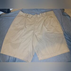 Greg Norman Tan Shorts 38